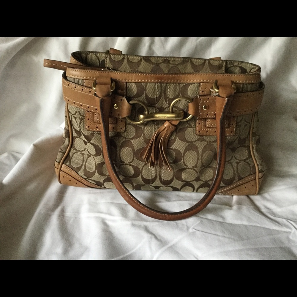 Coach Hamptons Signature w/ leather belt & tassel